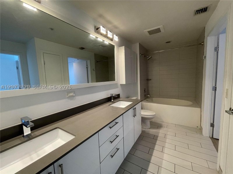 Property photo # 10
