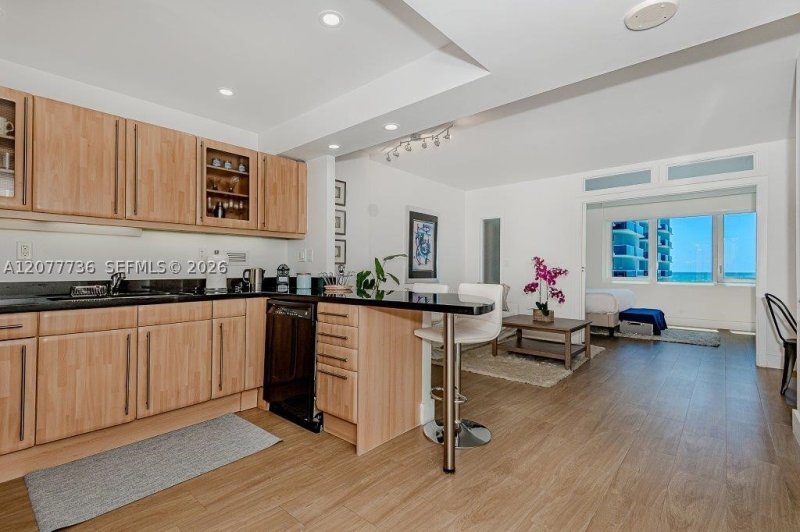 Property photo # 0