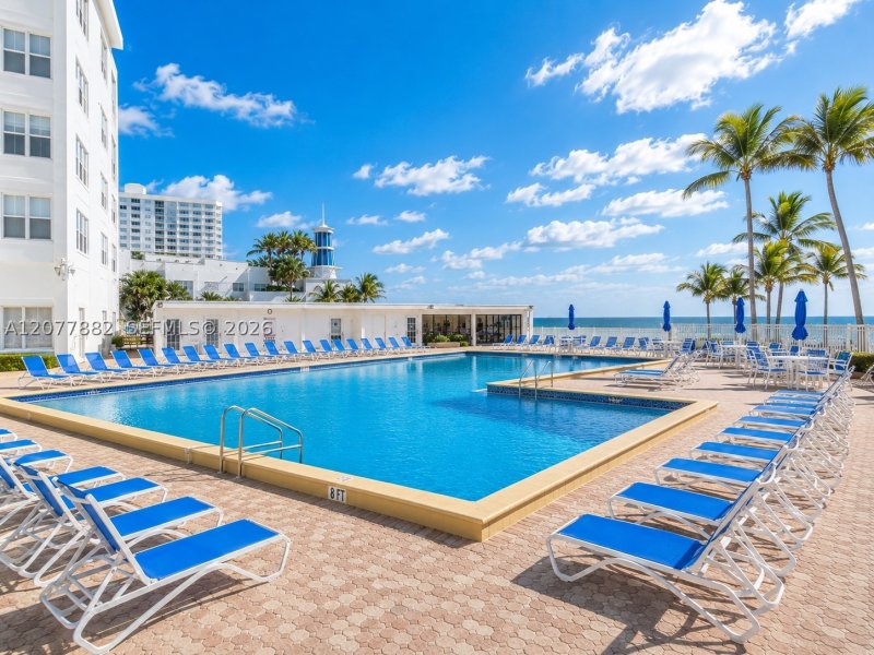 Apartment for rent at Alexander Towers 206