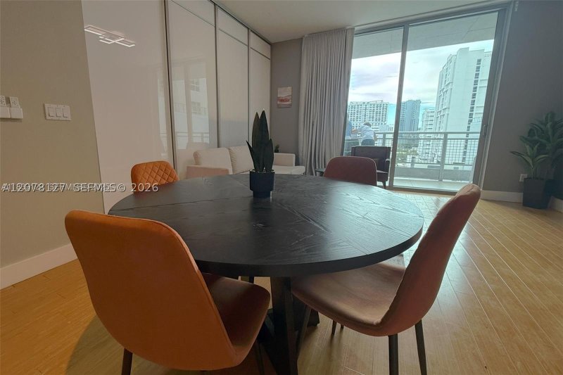 Property photo # 8