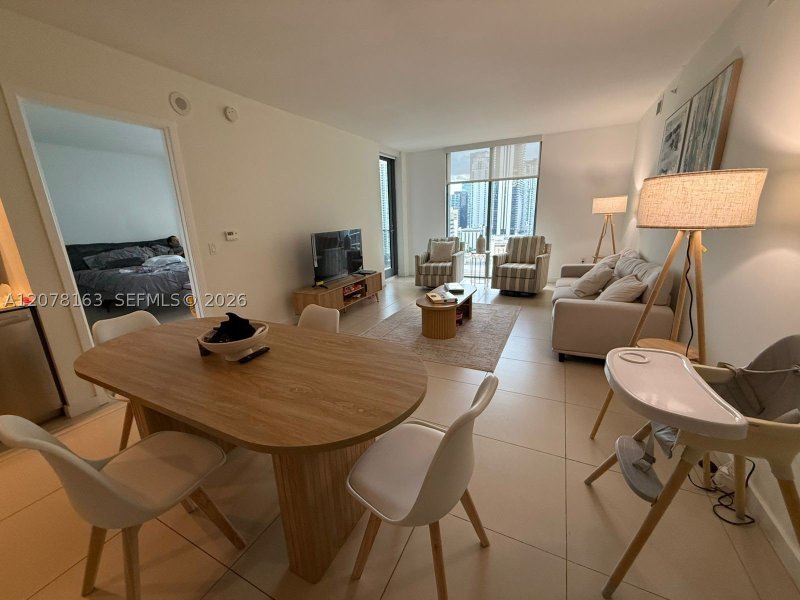 Aluguel de apartamento no MyBrickell Condo 2407