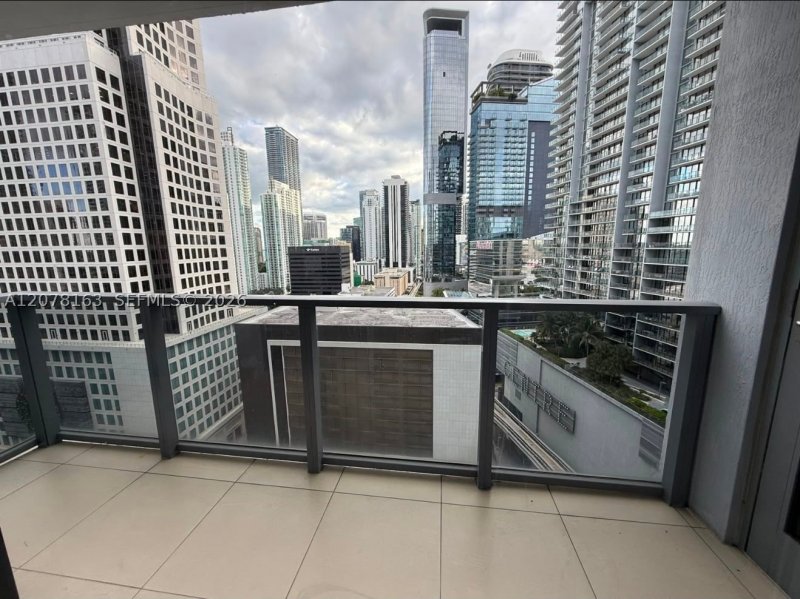 Aluguel de apartamento no MyBrickell Condo 2407
