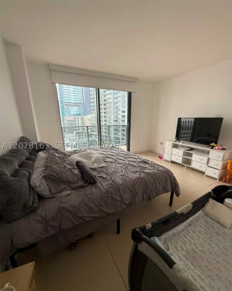 Aluguel de apartamento no MyBrickell Condo 2407