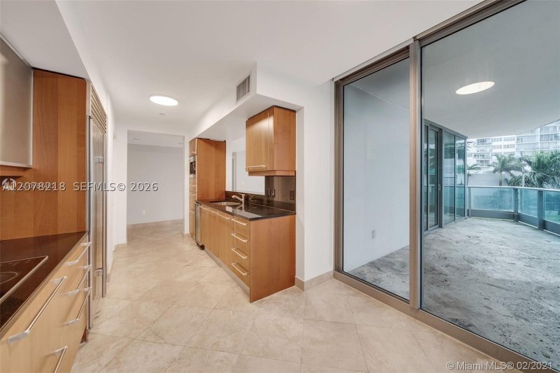 Property photo # 12