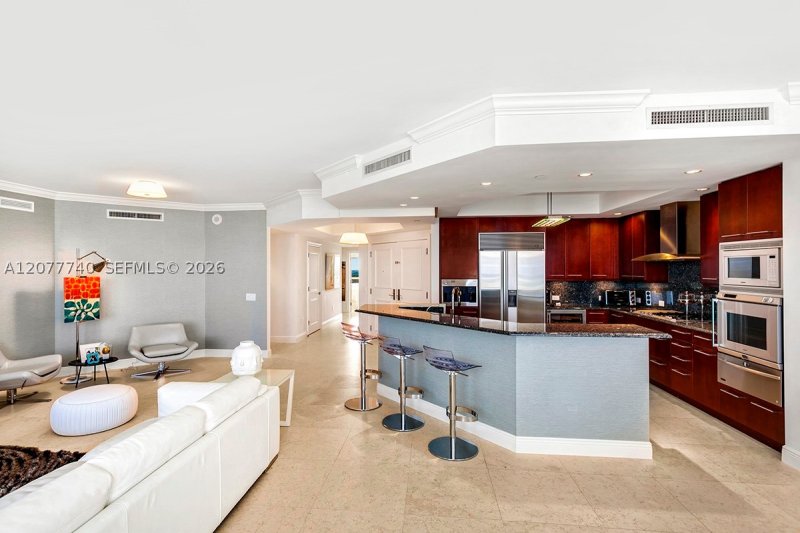 Condo for sale at Bella Mare 2204