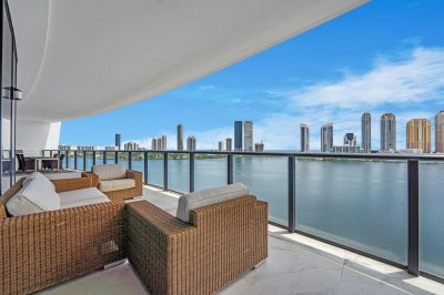Property photo # 0