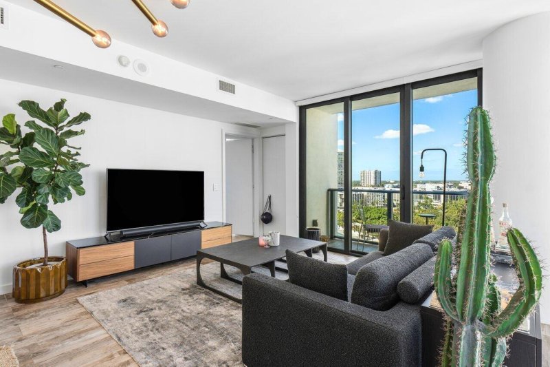 Condo for sale at Paraiso Bay Miami 1508