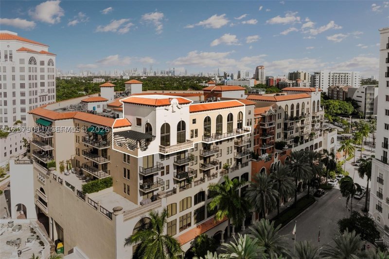 Condo for sale at 55 Merrick 808