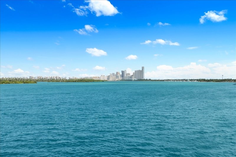 Comprar apartamento no Onda Bay Harbor Islands 403