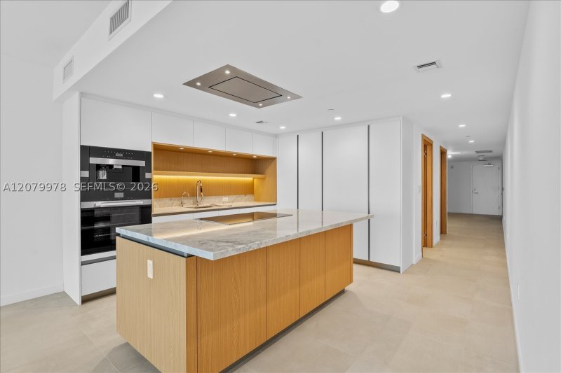 Comprar apartamento no Onda Bay Harbor Islands 403