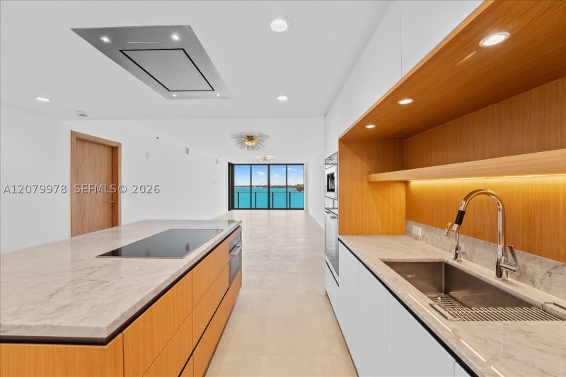Comprar apartamento no Onda Bay Harbor Islands 403