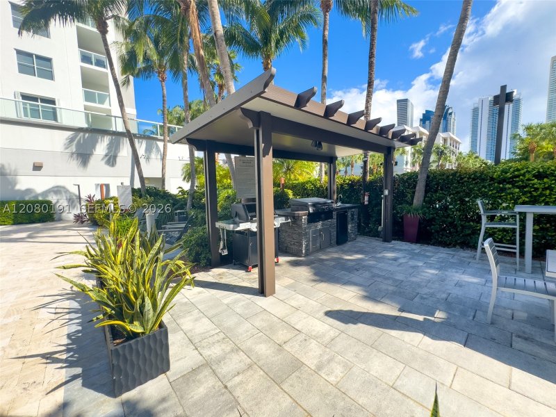 Alquiler de apartamento en Golden Bay Club 405