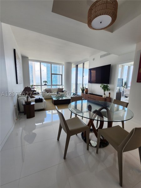 Comprar apartamento en Paramount Miami WorldCenter 3801