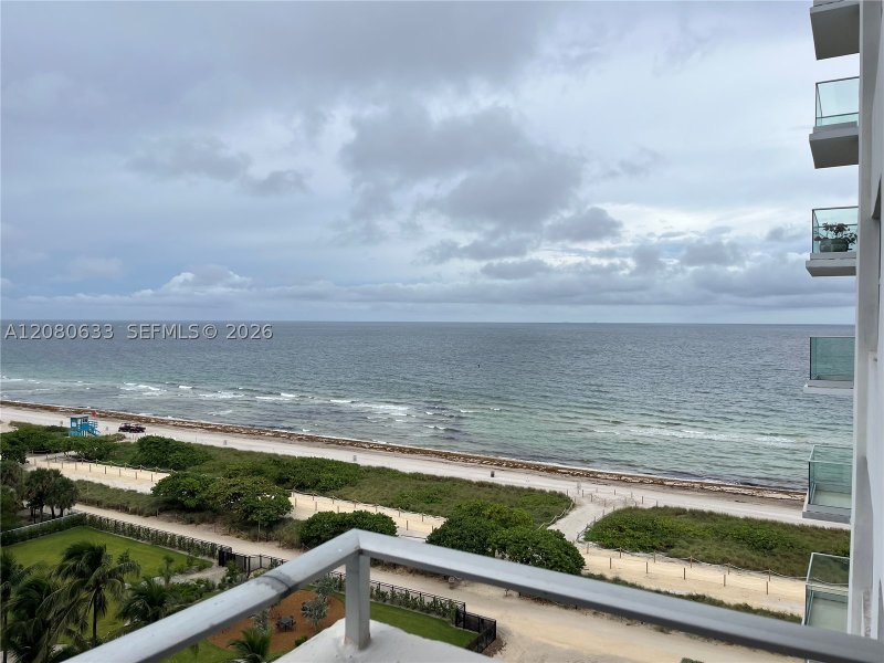 Condo for sale at Four Winds Condo 1003