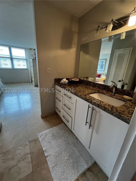 Condo for sale at Four Winds Condo 1003