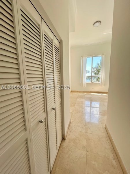 Condo for sale at Two Tequesta Point 404