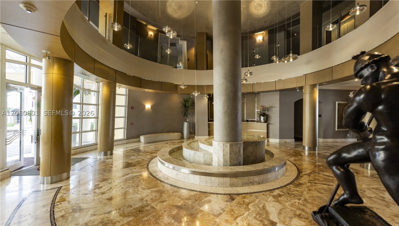 Condo for sale at Two Tequesta Point 404
