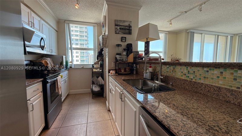 Aluguel de apartamento no Mark on Brickell 2310