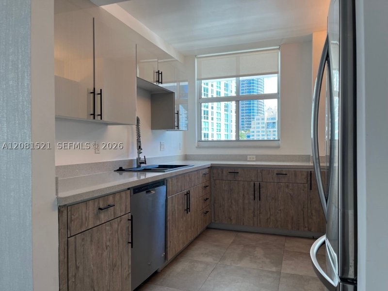 Property photo # 10