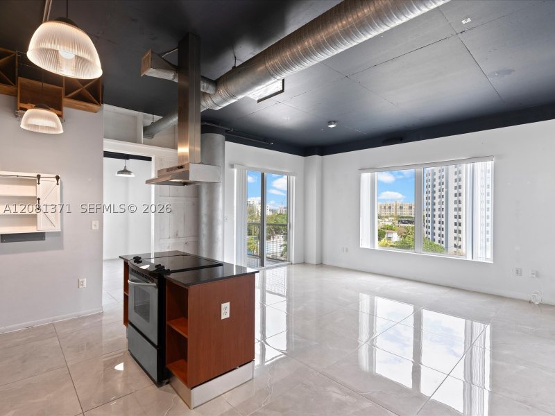 Condo for sale at Neo Lofts 715