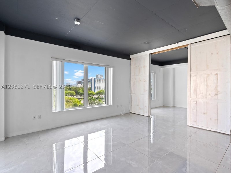 Condo for sale at Neo Lofts 715