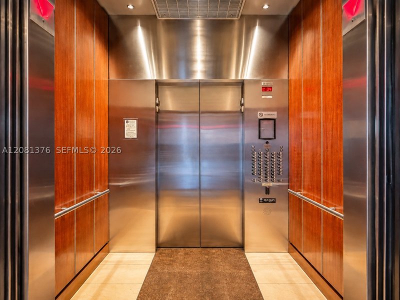 Comprar apartamento en Paramount Bay 3405-3406