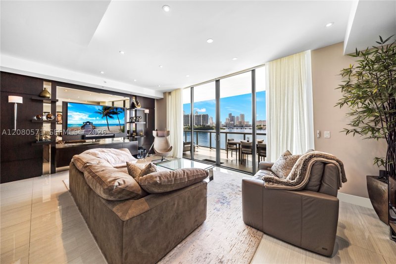 Comprar apartamento en Echo Aventura 312