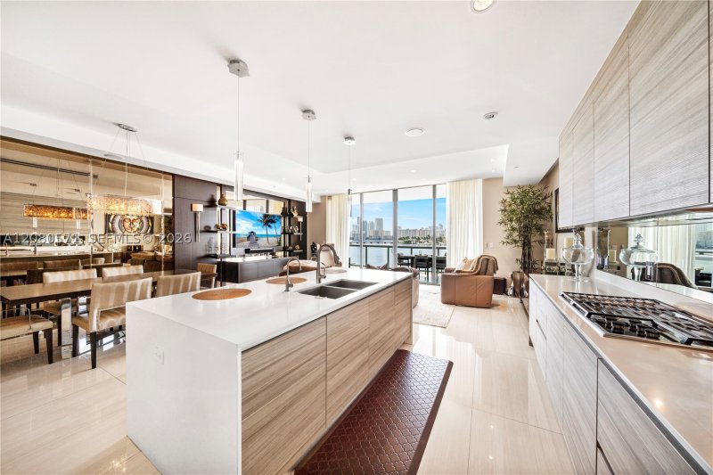 Comprar apartamento en Echo Aventura 312