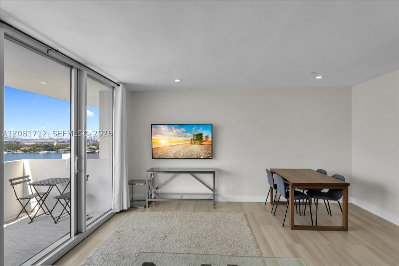 Alquiler de apartamento en Mirador North Tower PH28