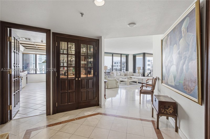 Comprar apartamento en Brickell Key One A1616