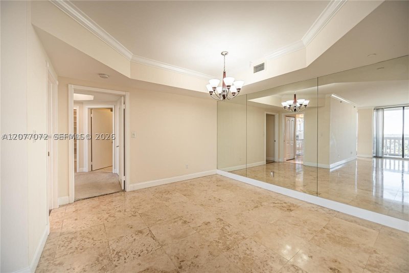 Condo for sale at 2000 Williams Island 908