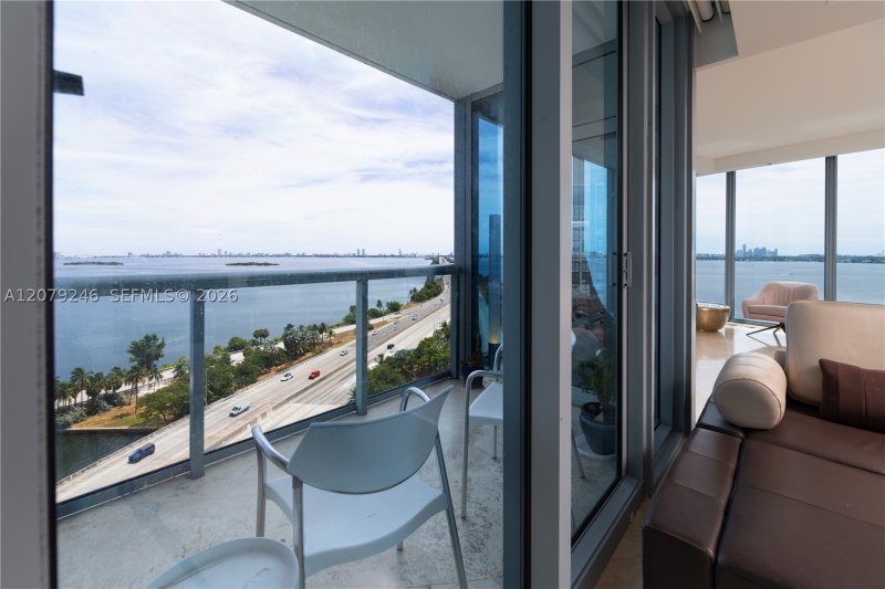 Condo for sale at Blue Condominium 1412