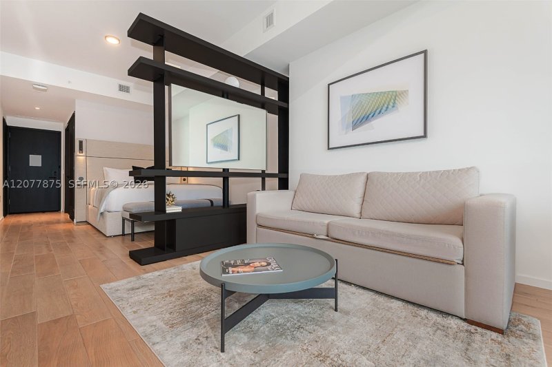 Comprar apartamento en The Elser Hotel and Residences 3104