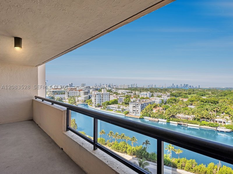 Comprar apartamento en Club Atlantis 1604