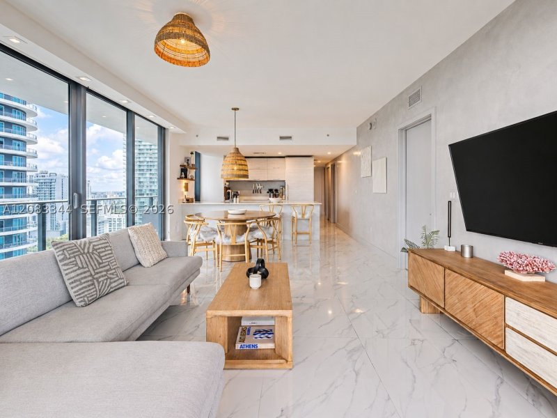 Comprar apartamento en Dua Miami - SLS Brickell Condo 2006