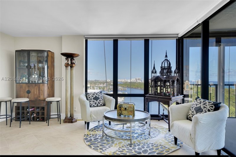 Comprar apartamento en The Corinthian 21A