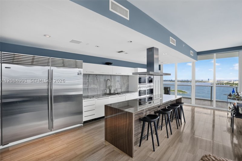 Comprar apartamento en Paramount Bay 3708