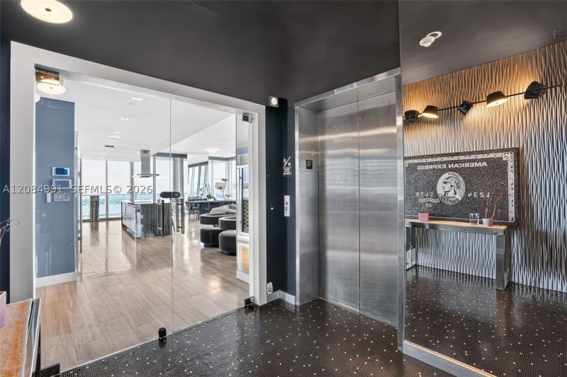 Comprar apartamento en Paramount Bay 3708