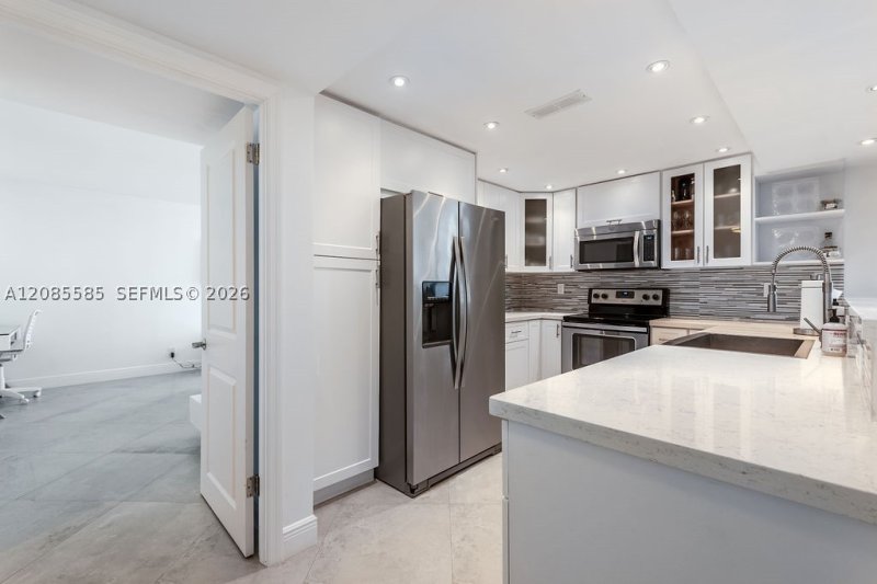 Comprar apartamento en Towers of Oceanview South 829
