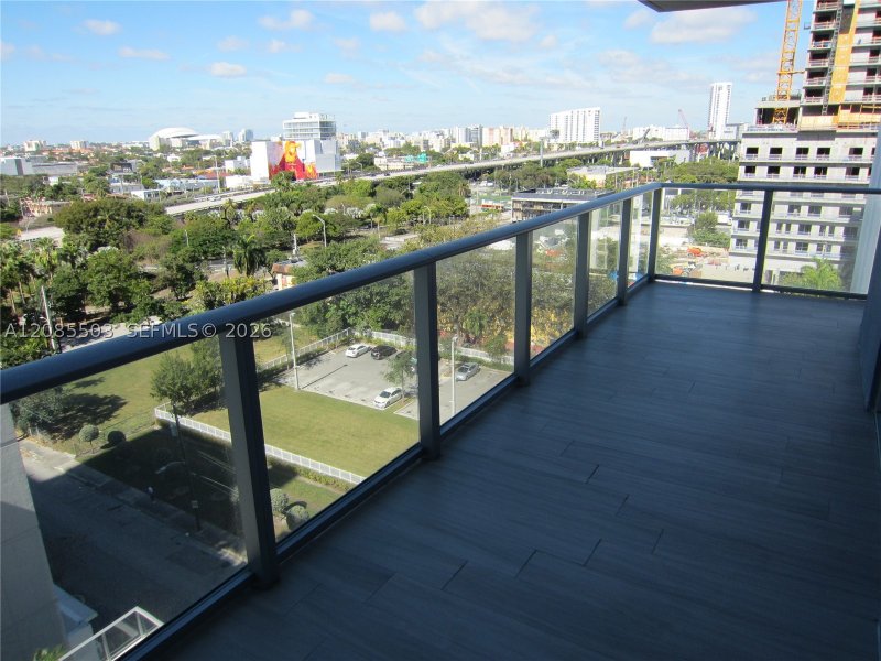 Aluguel de apartamento no Brickell Ten 908