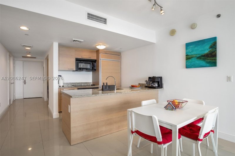 Property photo # 4