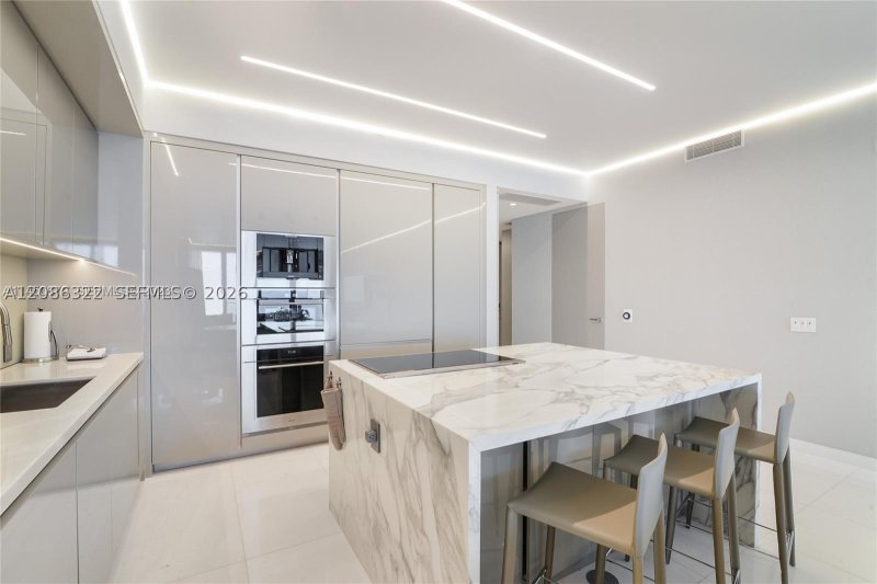 Alquiler de apartamento en Residences by Armani / Casa 3102