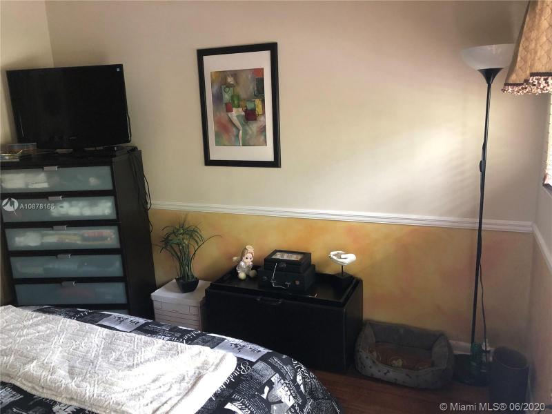 Property photo # 0