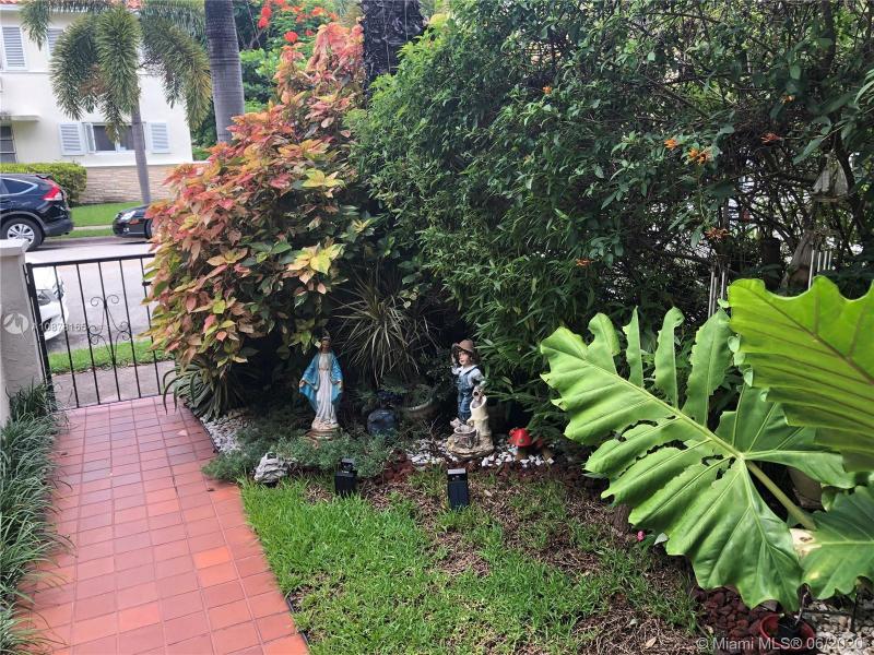 Property photo # 9