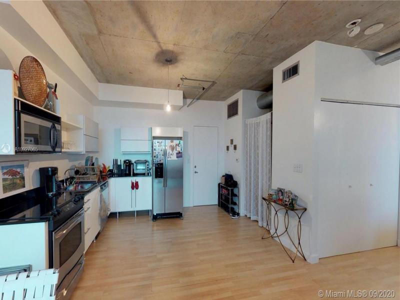 Property photo # 4