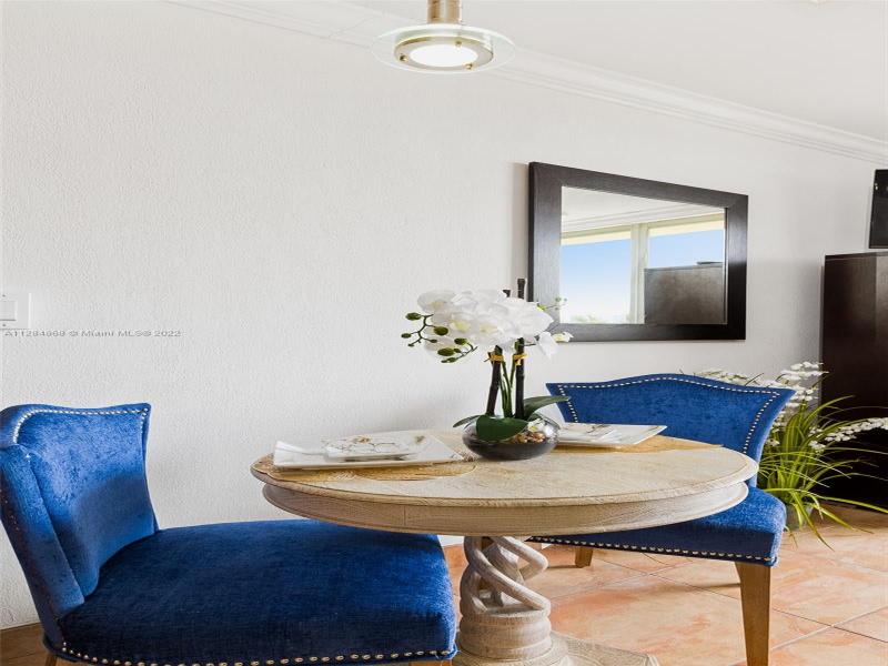 Condo for sale at Aventura Beach Club 641