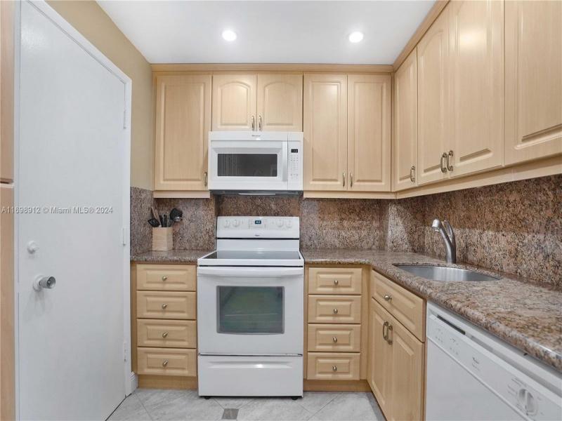Property photo # 3