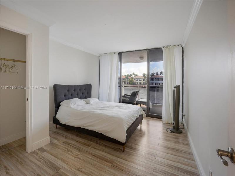 Condo for sale at Allington Towers 2F