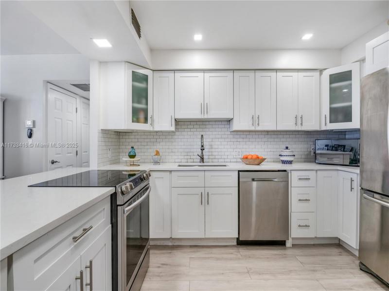 Condo for sale at Coronado I 939