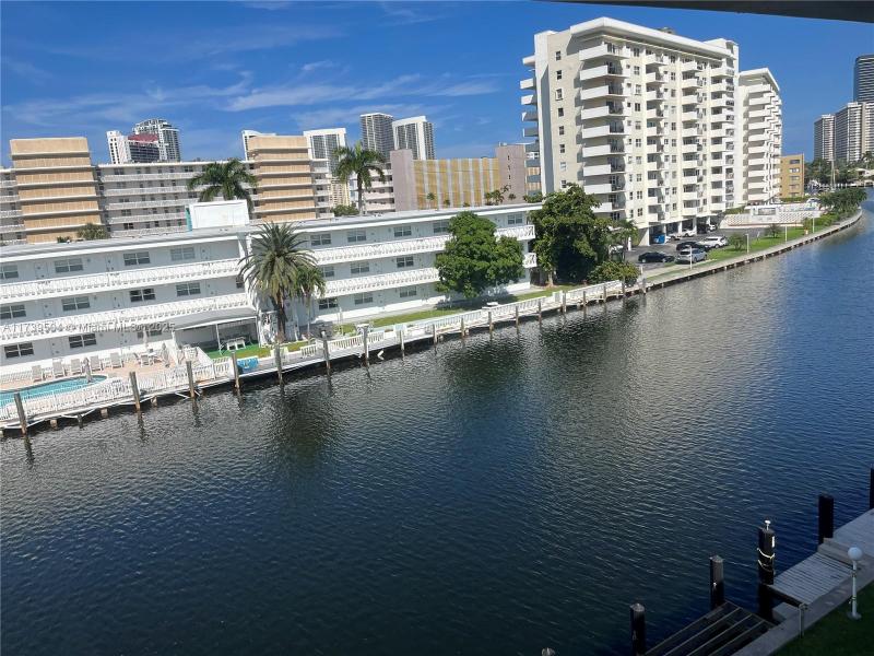 Property photo # 8